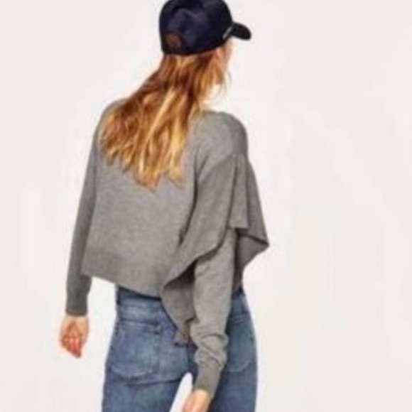 Zara Knit Ruffle Sleeve Gray Crop Sweater Size M - Picture 2 of 8